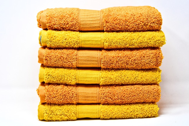 towels orange and yellow
